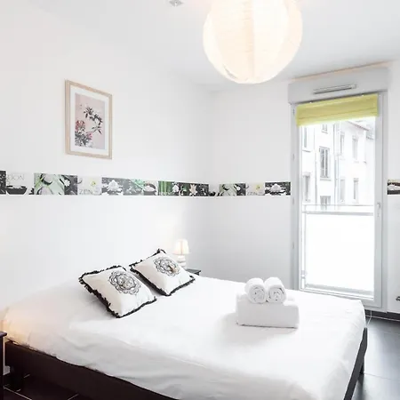 Le 7 De Coeur - Grand T4 Avec Balcon Apartment